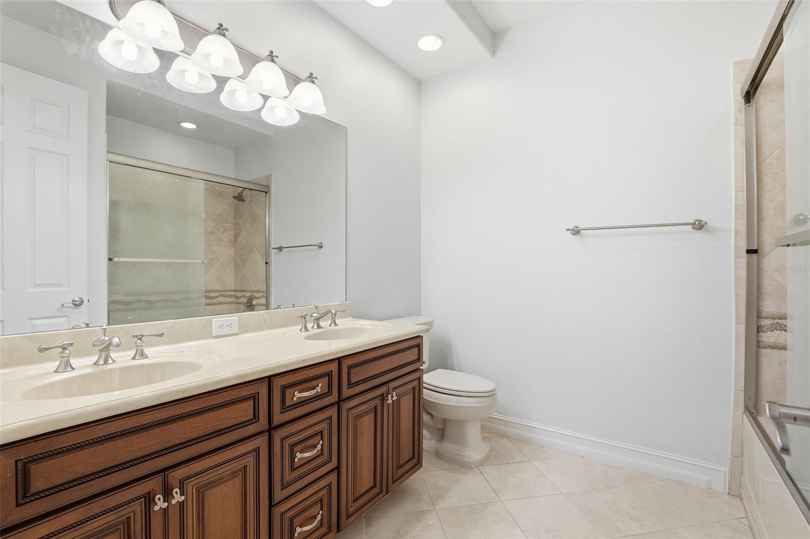 Image 24 of 33 For Address Not Provided