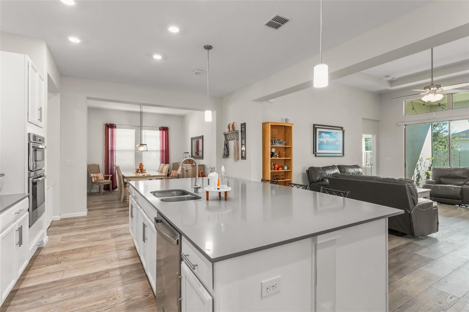 Image 12 of 73 For 375 Dancing Water Drive