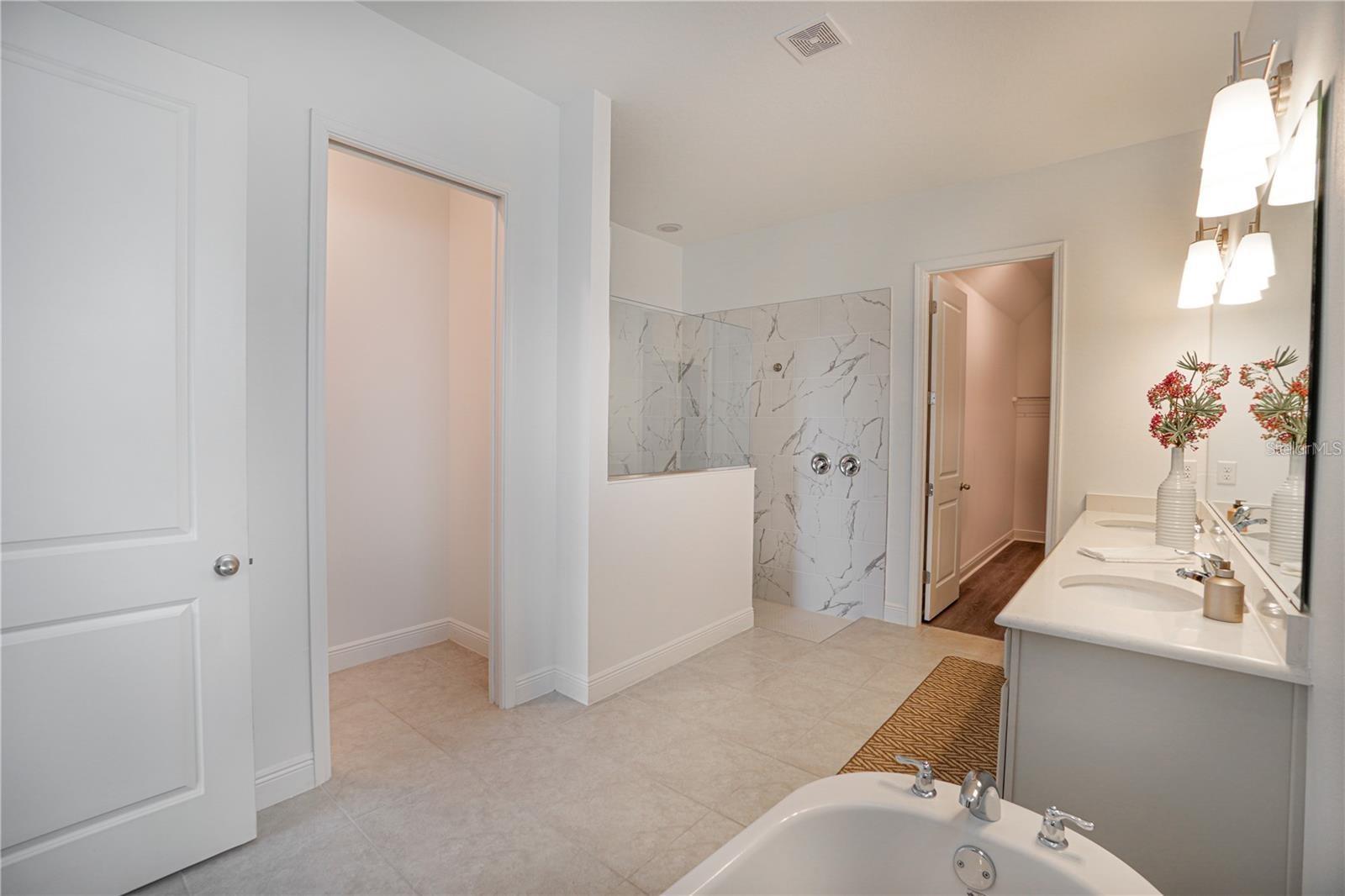 Image 26 of 66 For 15701 Vetta Drive