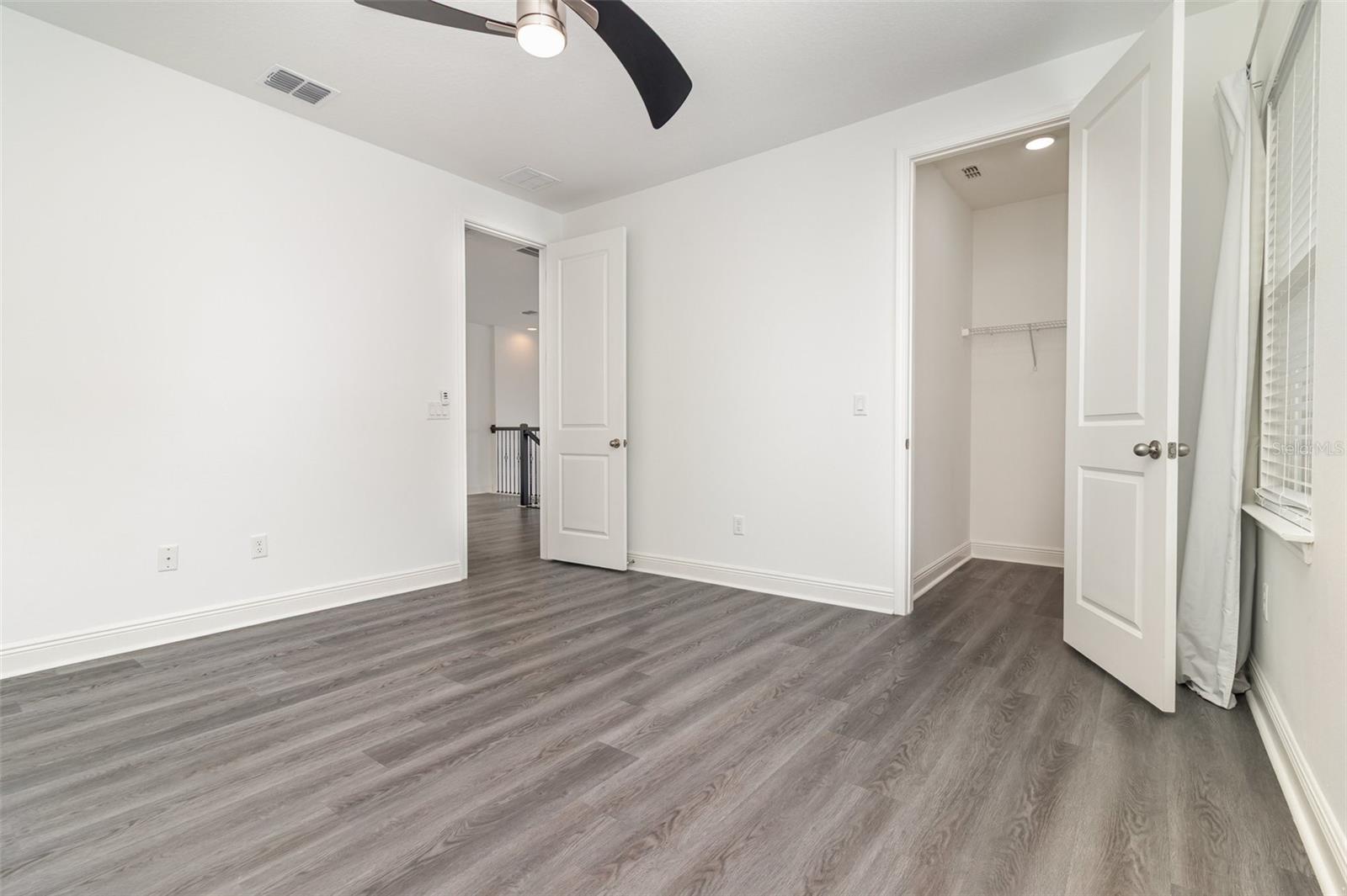 Image 37 of 66 For 15701 Vetta Drive