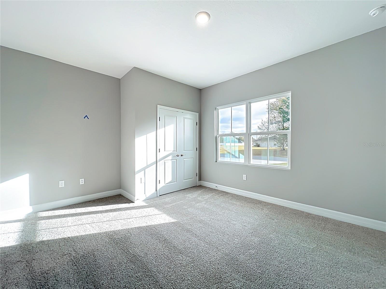 Image 12 of 36 For 6652 129th Loop