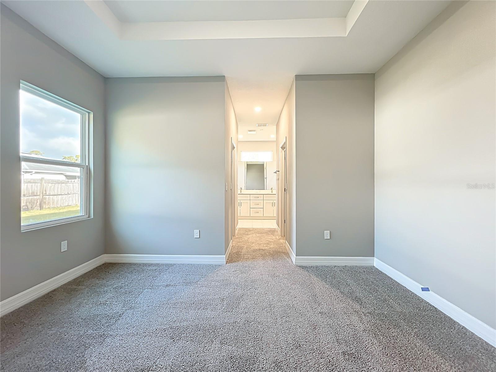 Image 17 of 36 For 6652 129th Loop