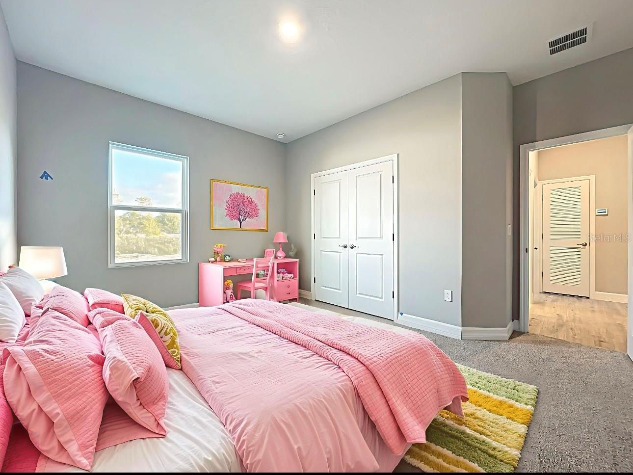 Image 24 of 36 For 6652 129th Loop