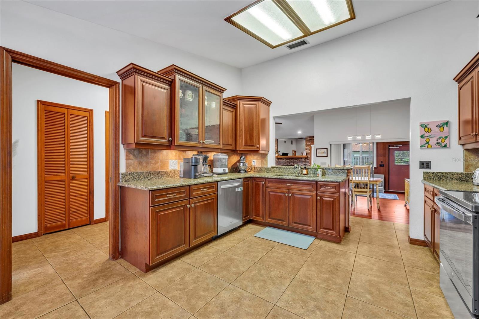 Image 11 of 32 For 1070 Paladin Court