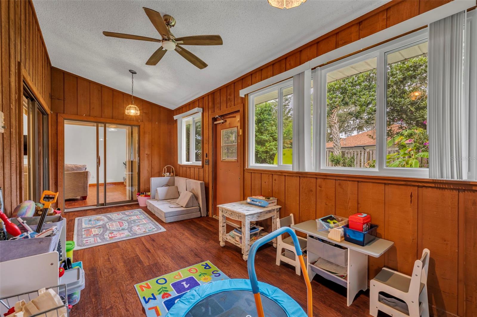 Image 17 of 32 For 1070 Paladin Court