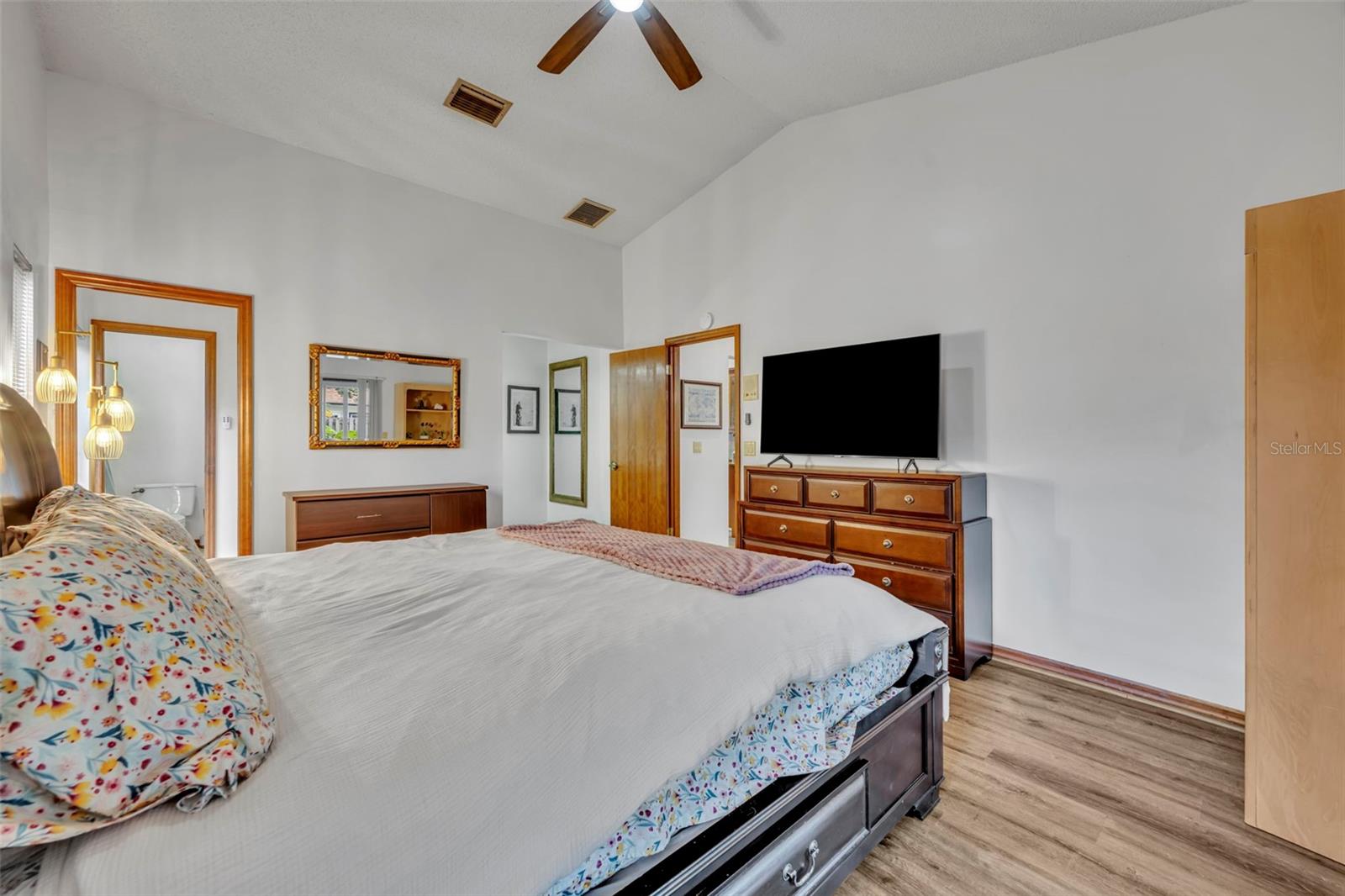 Image 19 of 32 For 1070 Paladin Court