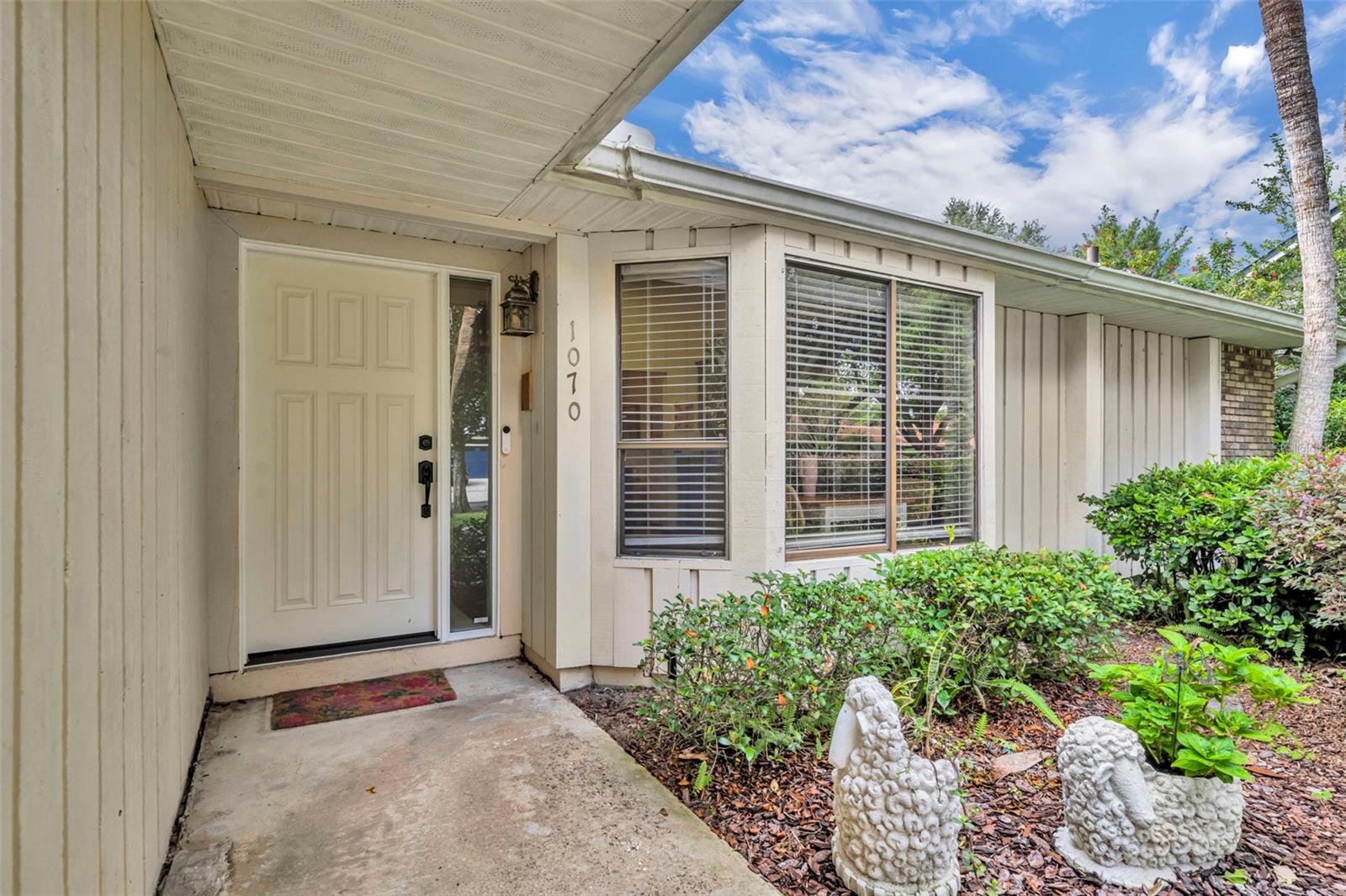 Image 3 of 32 For 1070 Paladin Court