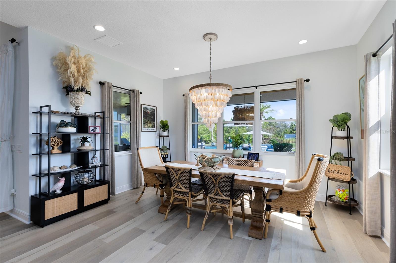 Image 17 of 55 For 9877 Laurel Berry Drive