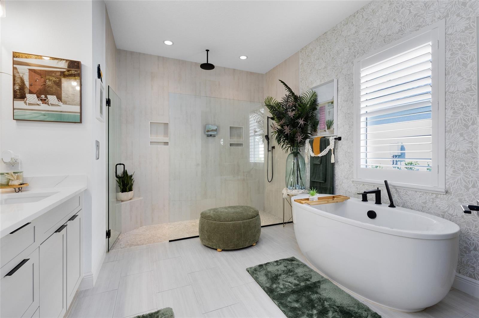 Image 21 of 55 For 9877 Laurel Berry Drive