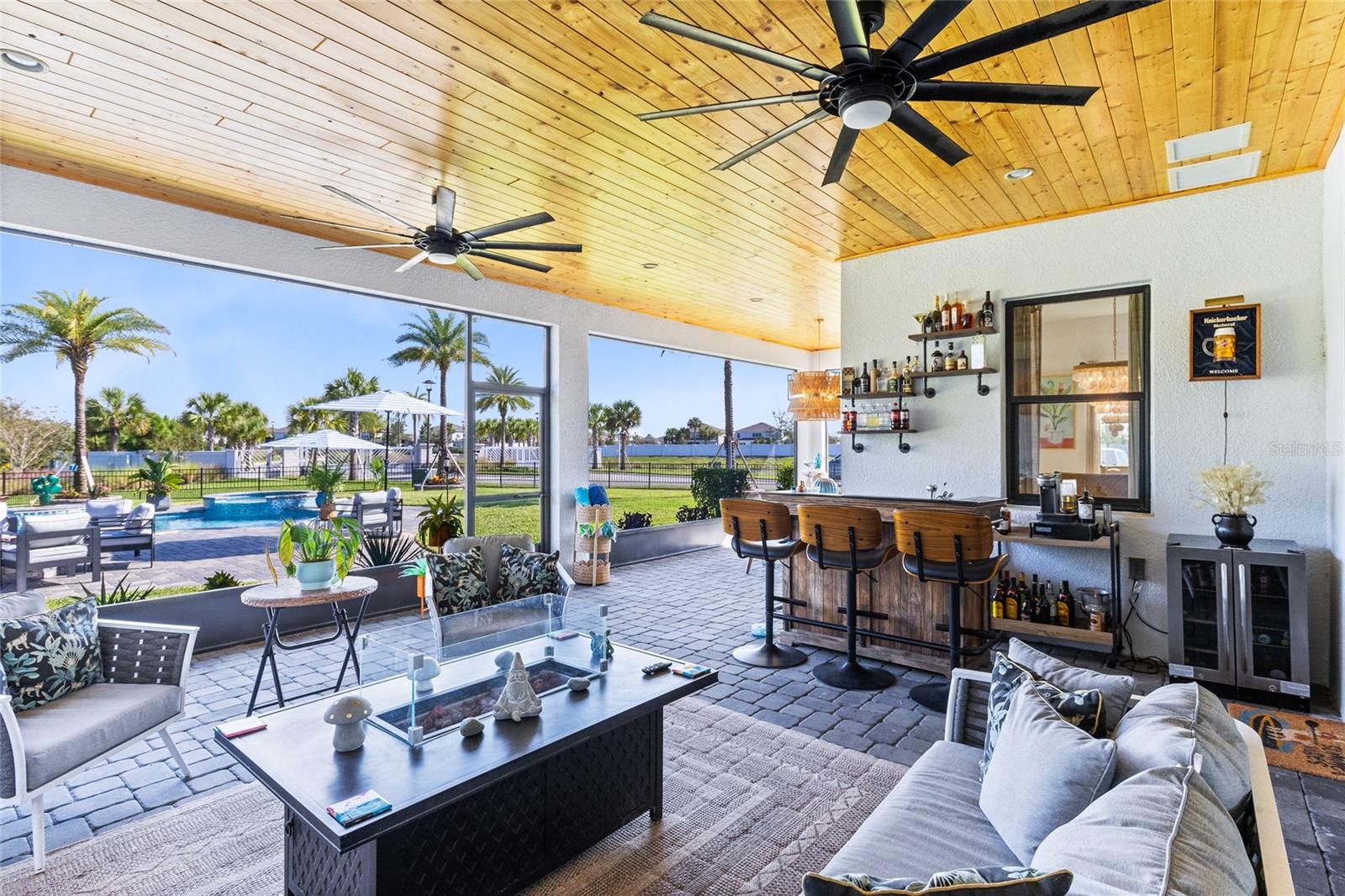 Image 40 of 55 For 9877 Laurel Berry Drive