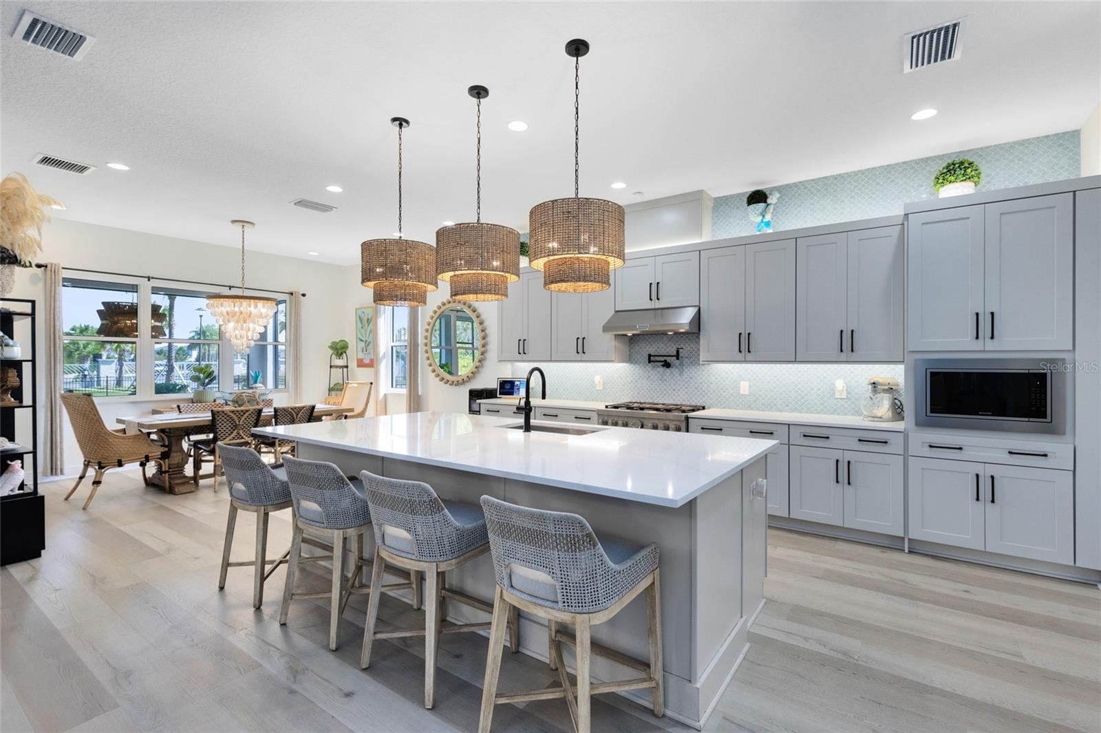 Image 5 of 55 For 9877 Laurel Berry Drive