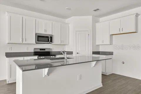 Image 11 of 38 For 2581 Runners Circle A