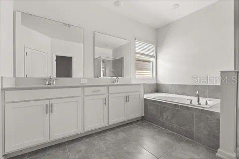 Image 27 of 38 For 2581 Runners Circle A