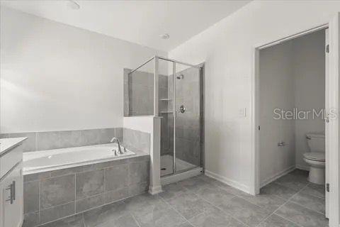 Image 28 of 38 For 2581 Runners Circle A