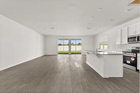 Image 8 of 38 For 2581 Runners Circle A