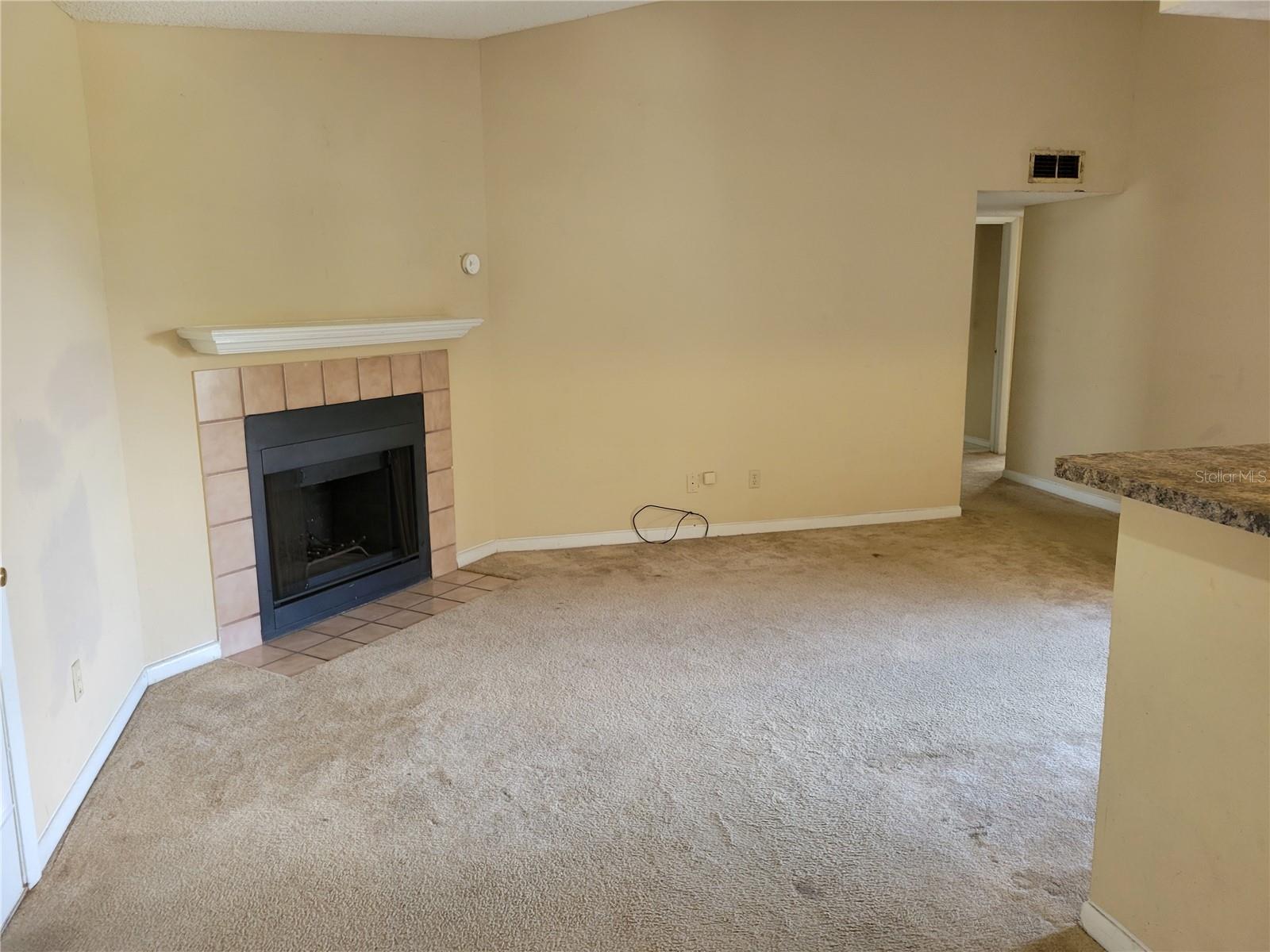 Image 5 of 9 For 5635 Devonbriar Way K204