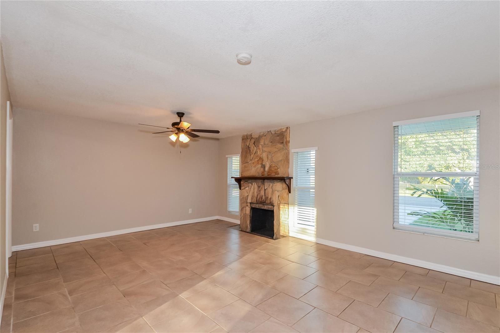 Image 2 of 16 For 4600 Sloan Avenue