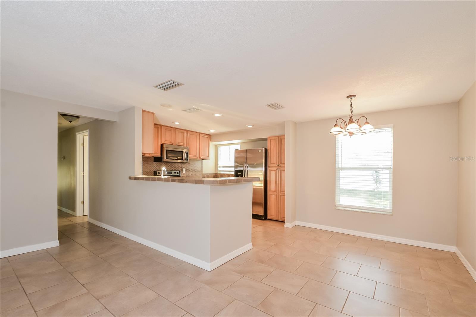 Image 5 of 16 For 4600 Sloan Avenue