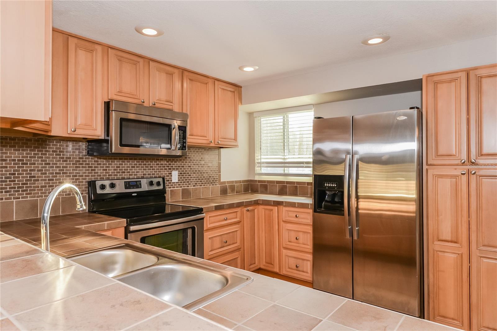 Image 8 of 16 For 4600 Sloan Avenue