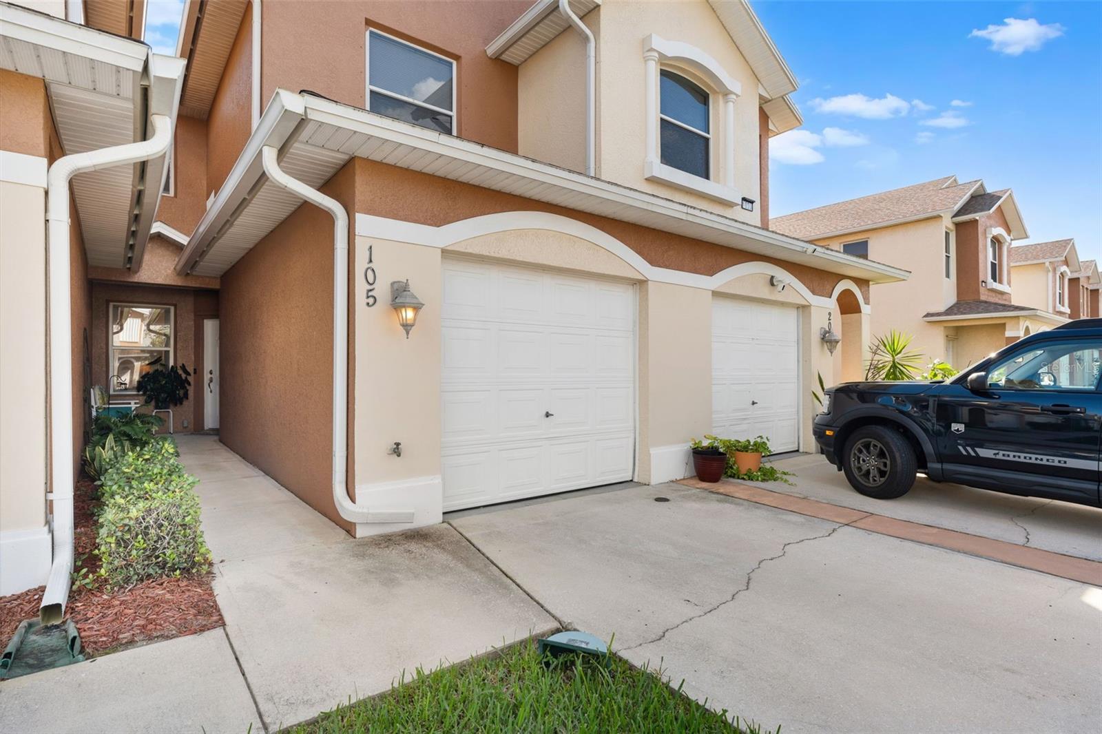 Image 2 of 36 For 1035 Venetian Drive 105