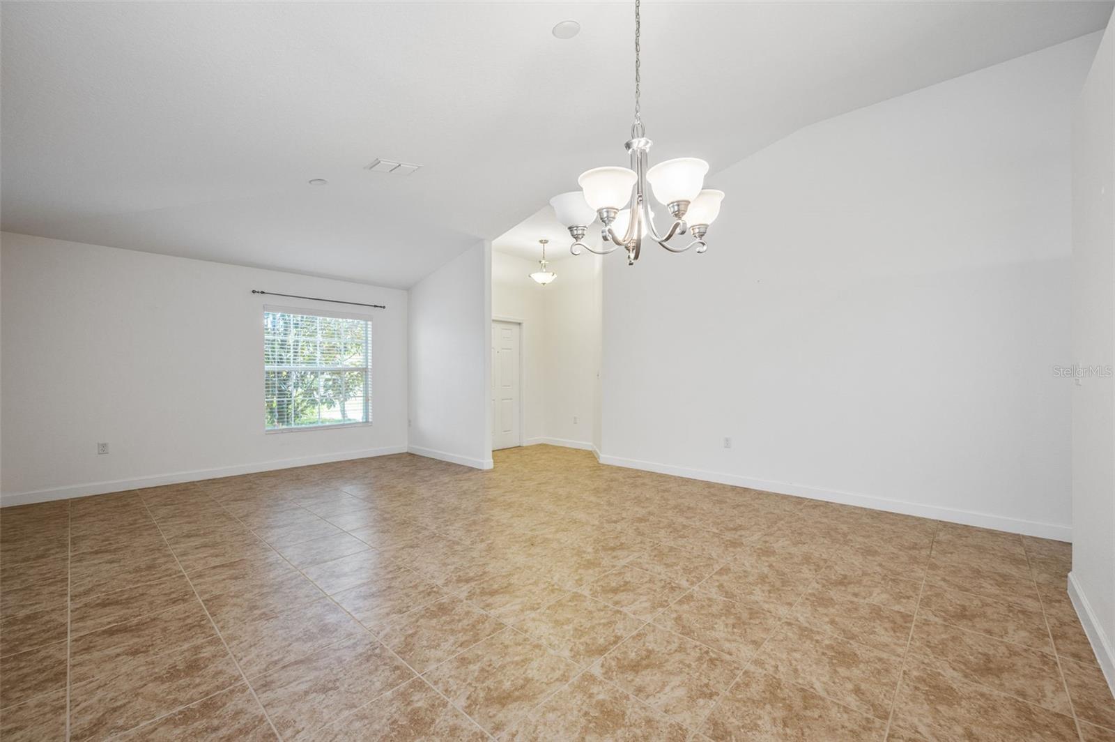 Image 11 of 44 For 3664 Gurrero Drive