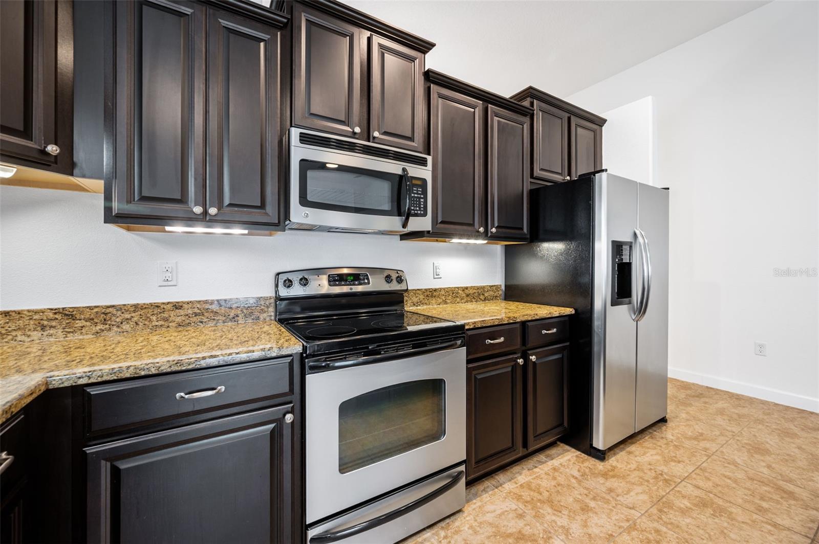 Image 16 of 44 For 3664 Gurrero Drive