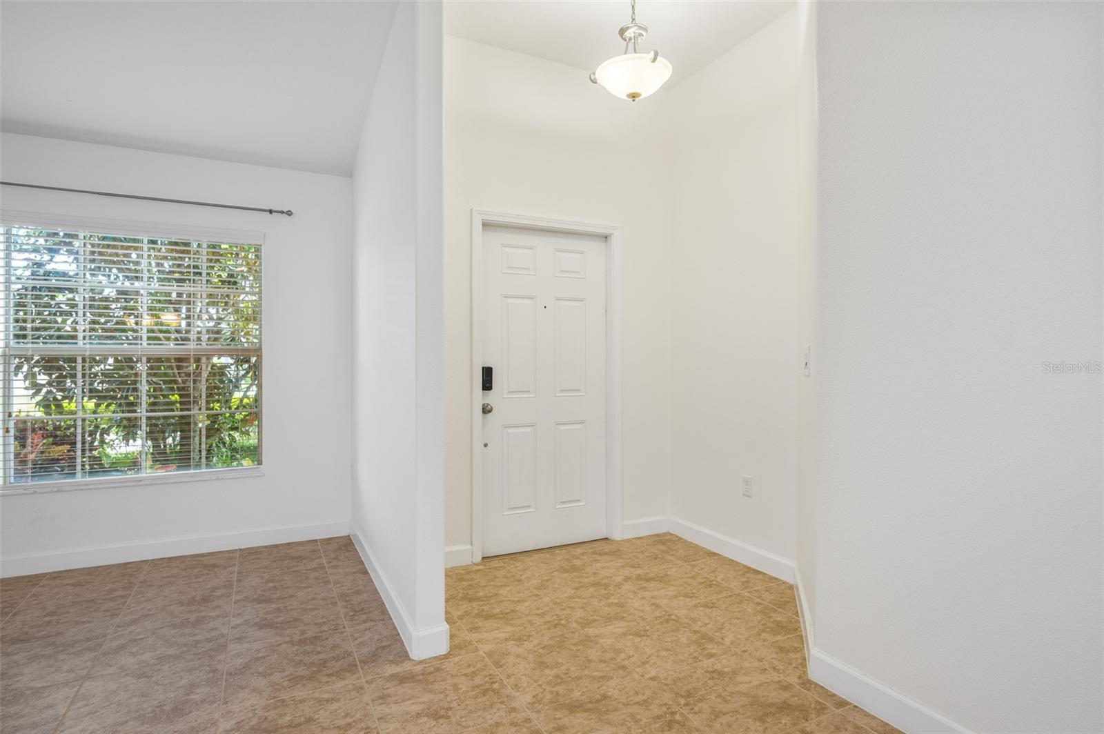 Image 8 of 44 For 3664 Gurrero Drive