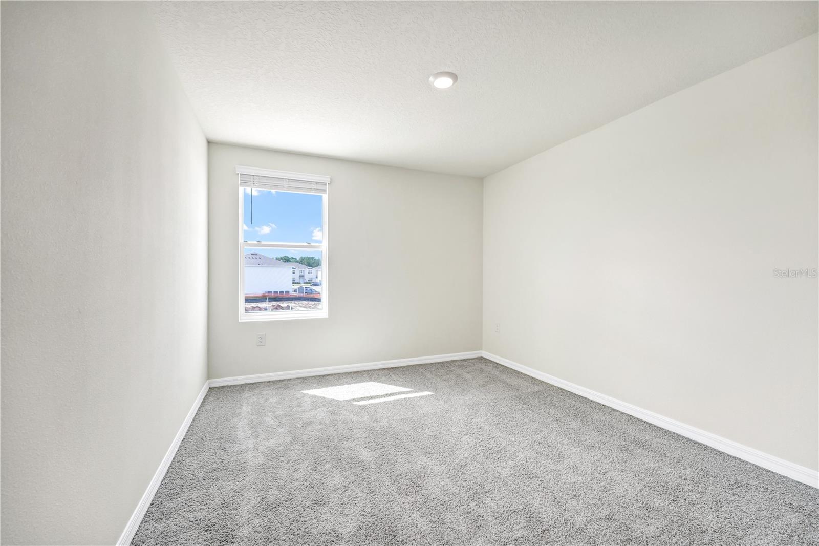 Image 12 of 39 For 5650 Anders Way