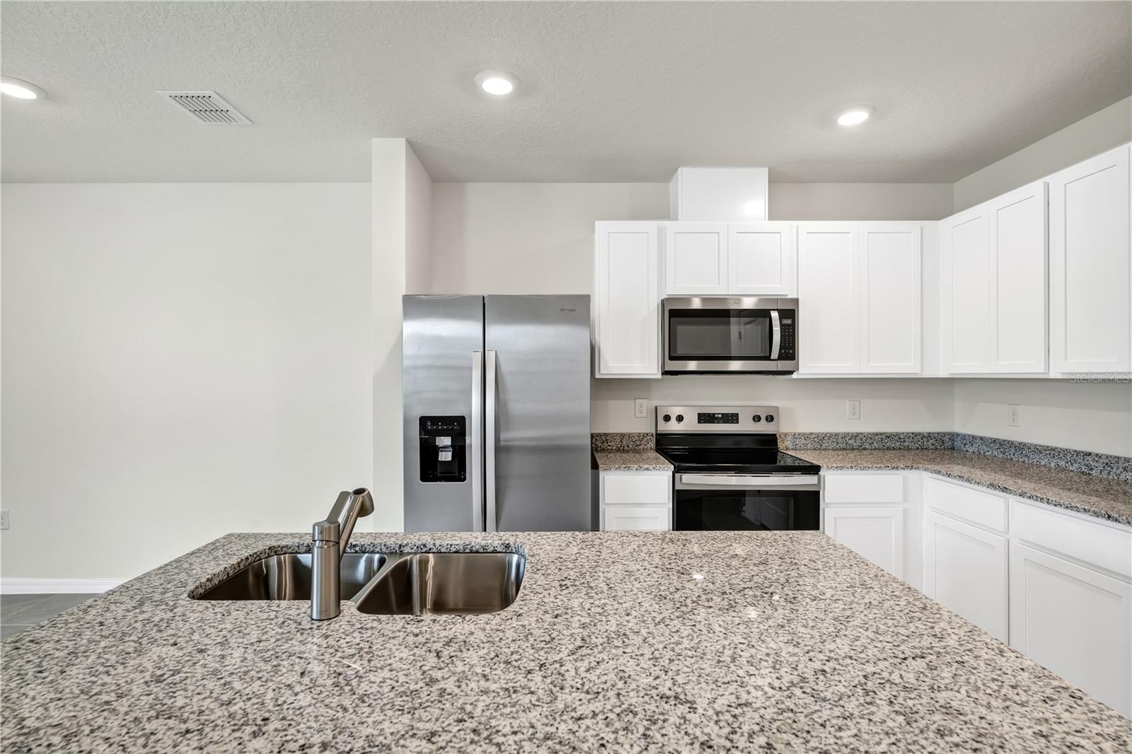 Image 16 of 39 For 5650 Anders Way