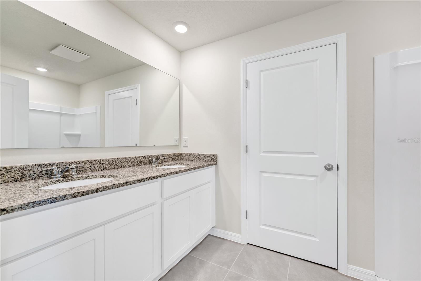 Image 20 of 39 For 5650 Anders Way