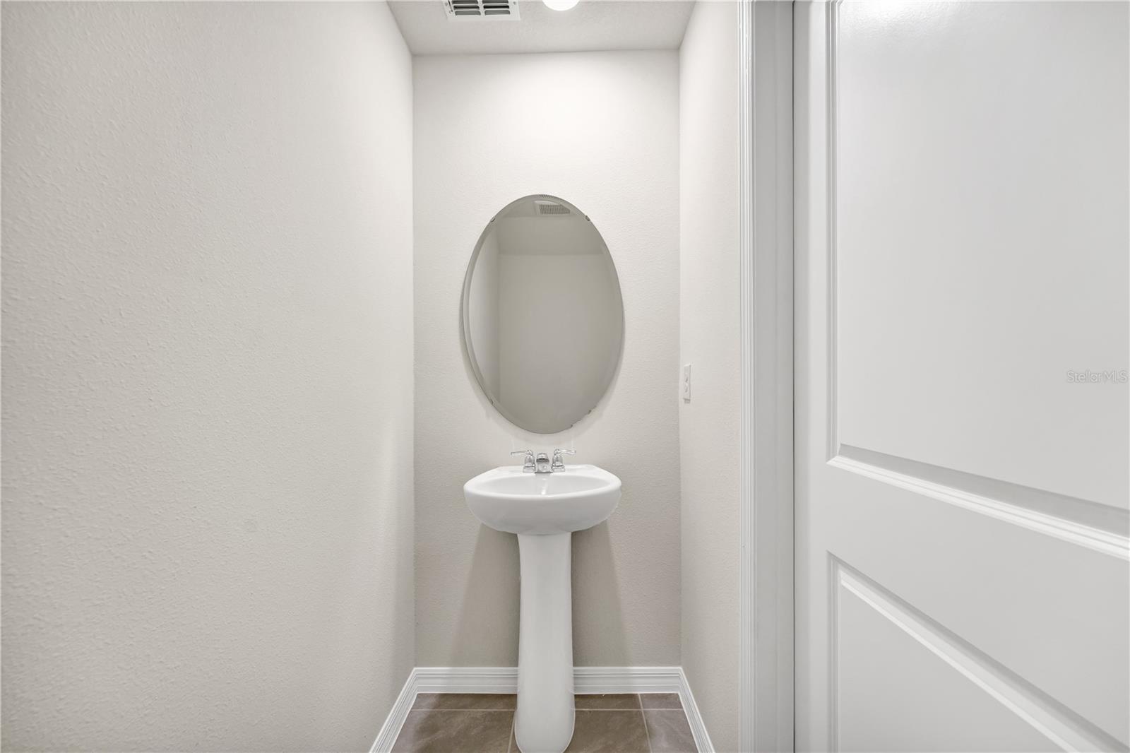 Image 24 of 39 For 5650 Anders Way