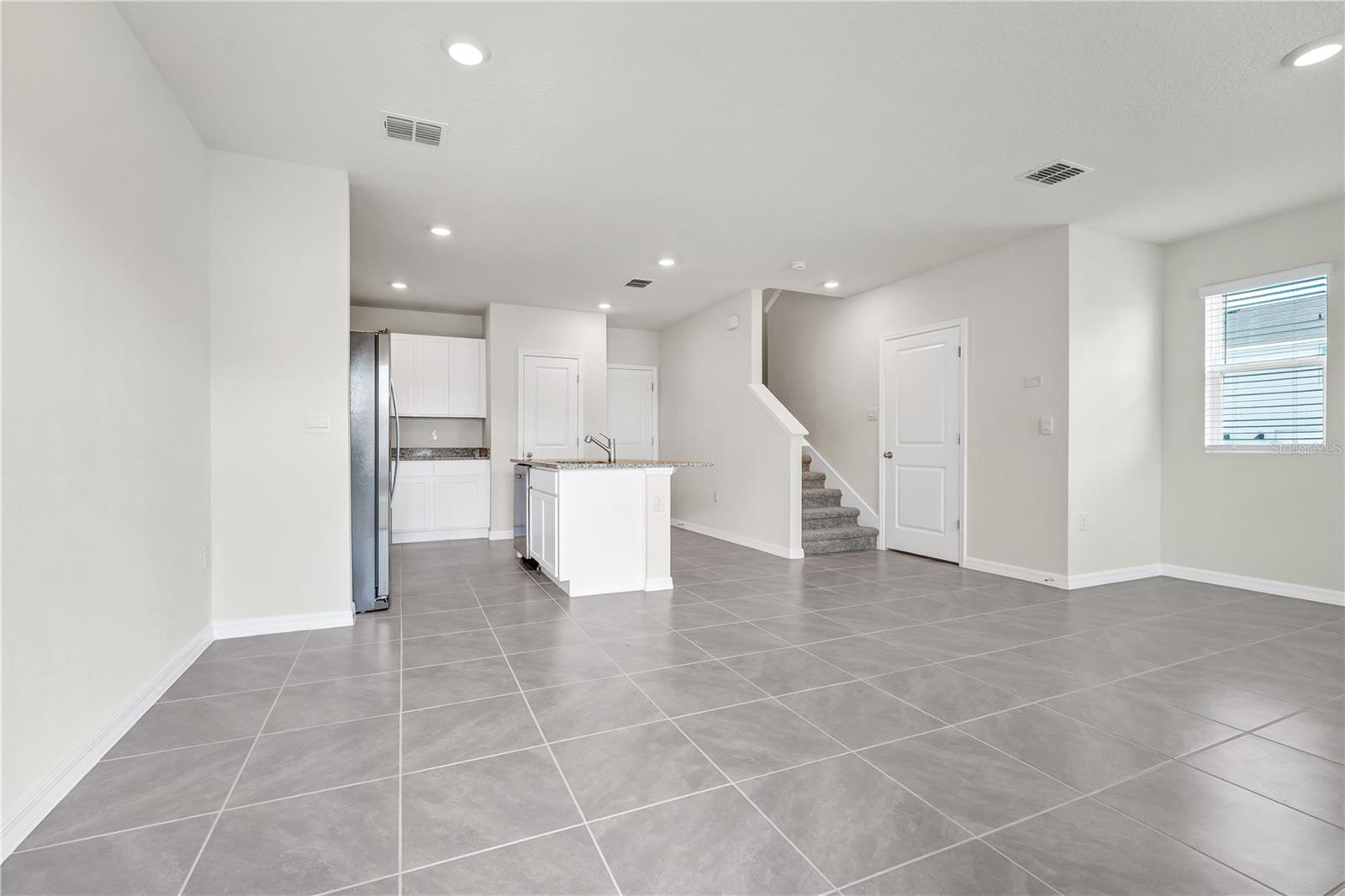 Image 7 of 39 For 5650 Anders Way