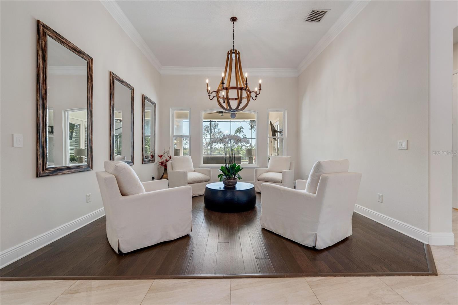 Image 10 of 37 For 13036 Lake Roper Court