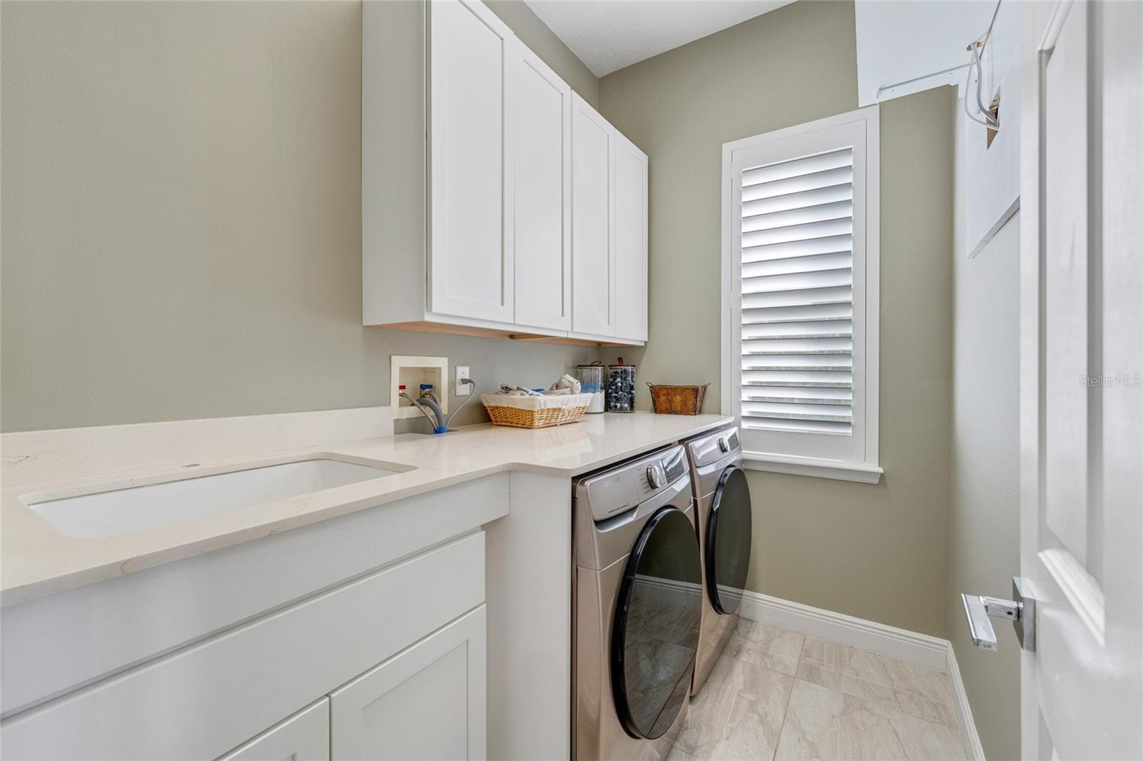 Image 25 of 37 For 13036 Lake Roper Court