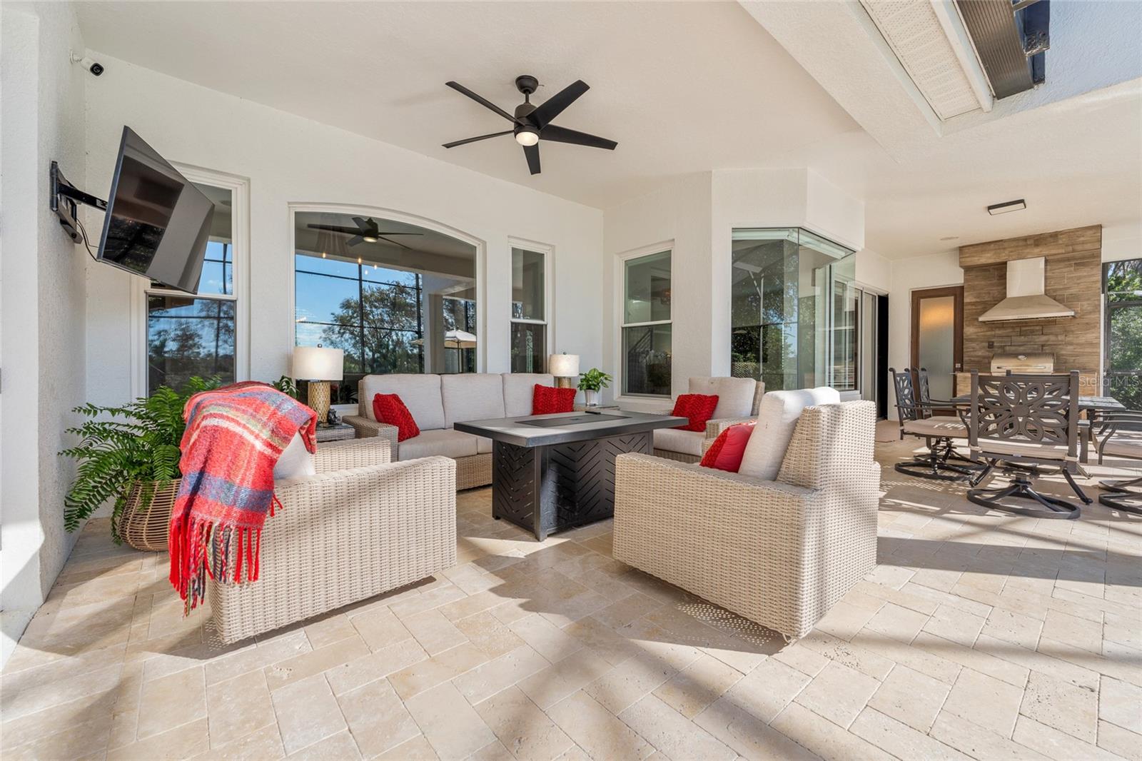 Image 27 of 37 For 13036 Lake Roper Court