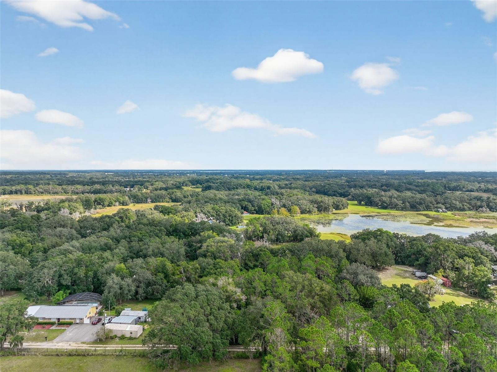 Image 8 of 9 For  Lewis Court 