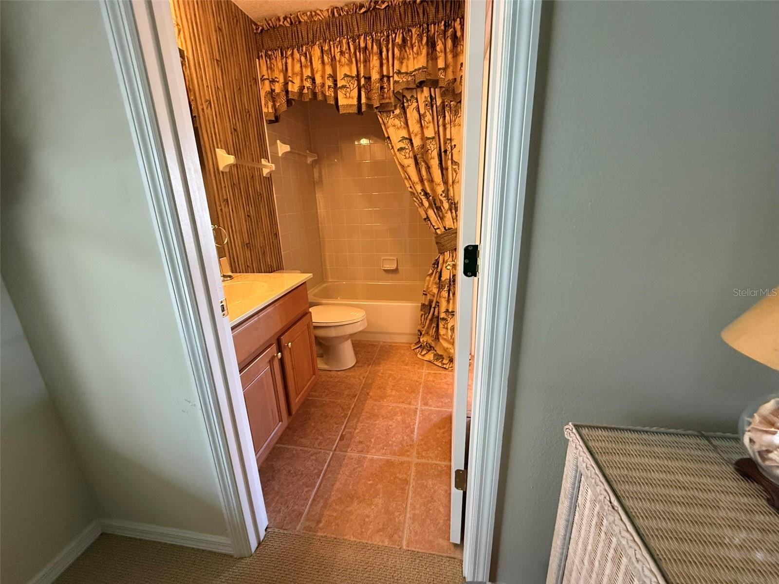 Image 37 of 78 For 10484 Wiscane Avenue