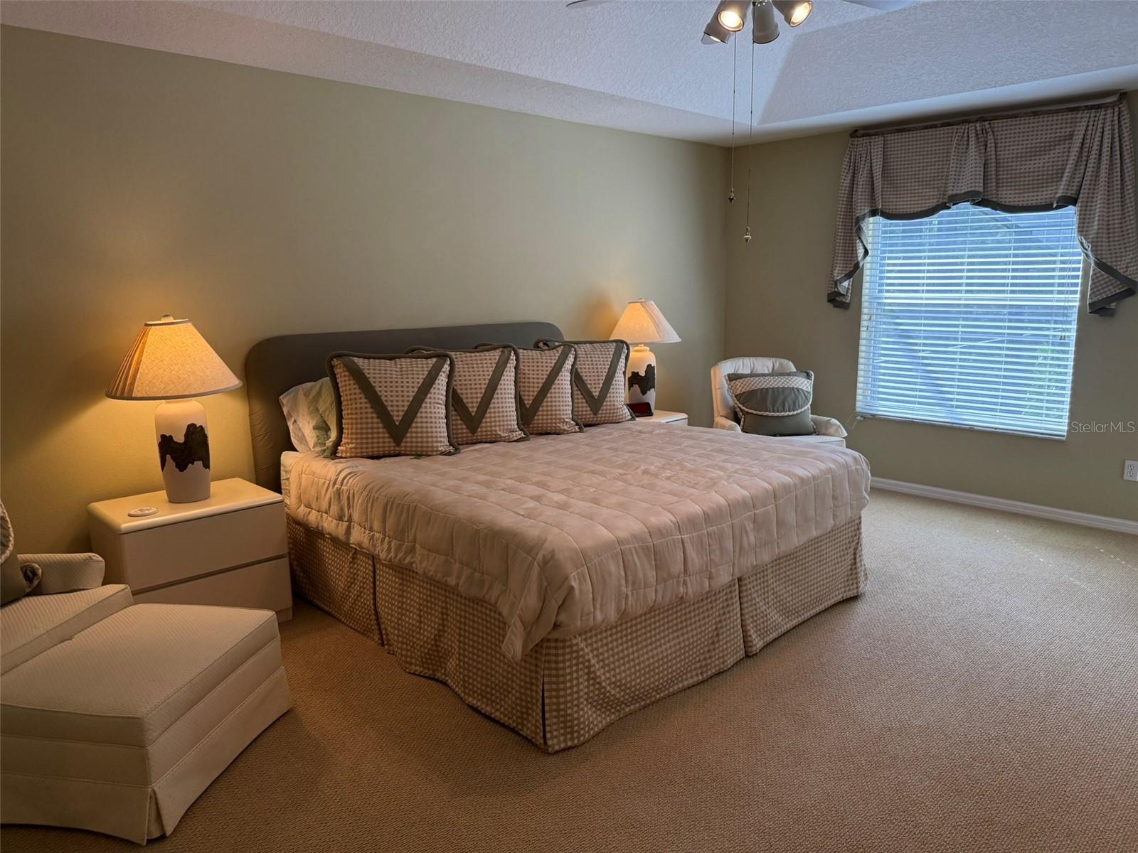 Image 42 of 78 For 10484 Wiscane Avenue