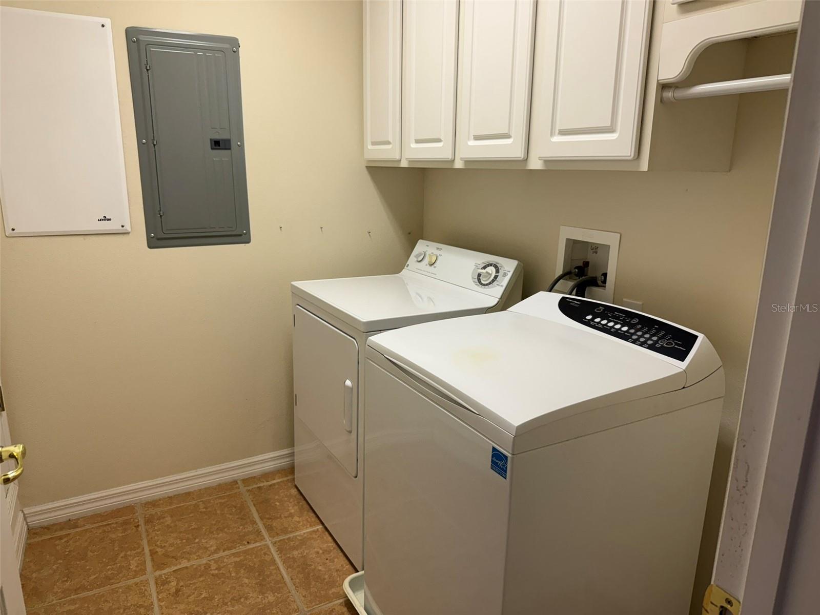 Image 59 of 78 For 10484 Wiscane Avenue