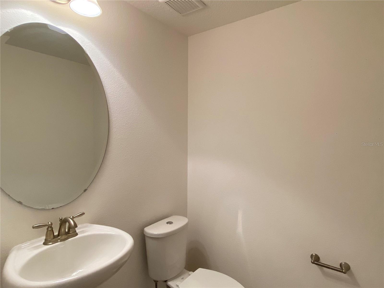 Image 14 of 32 For 14082 Swanley Street