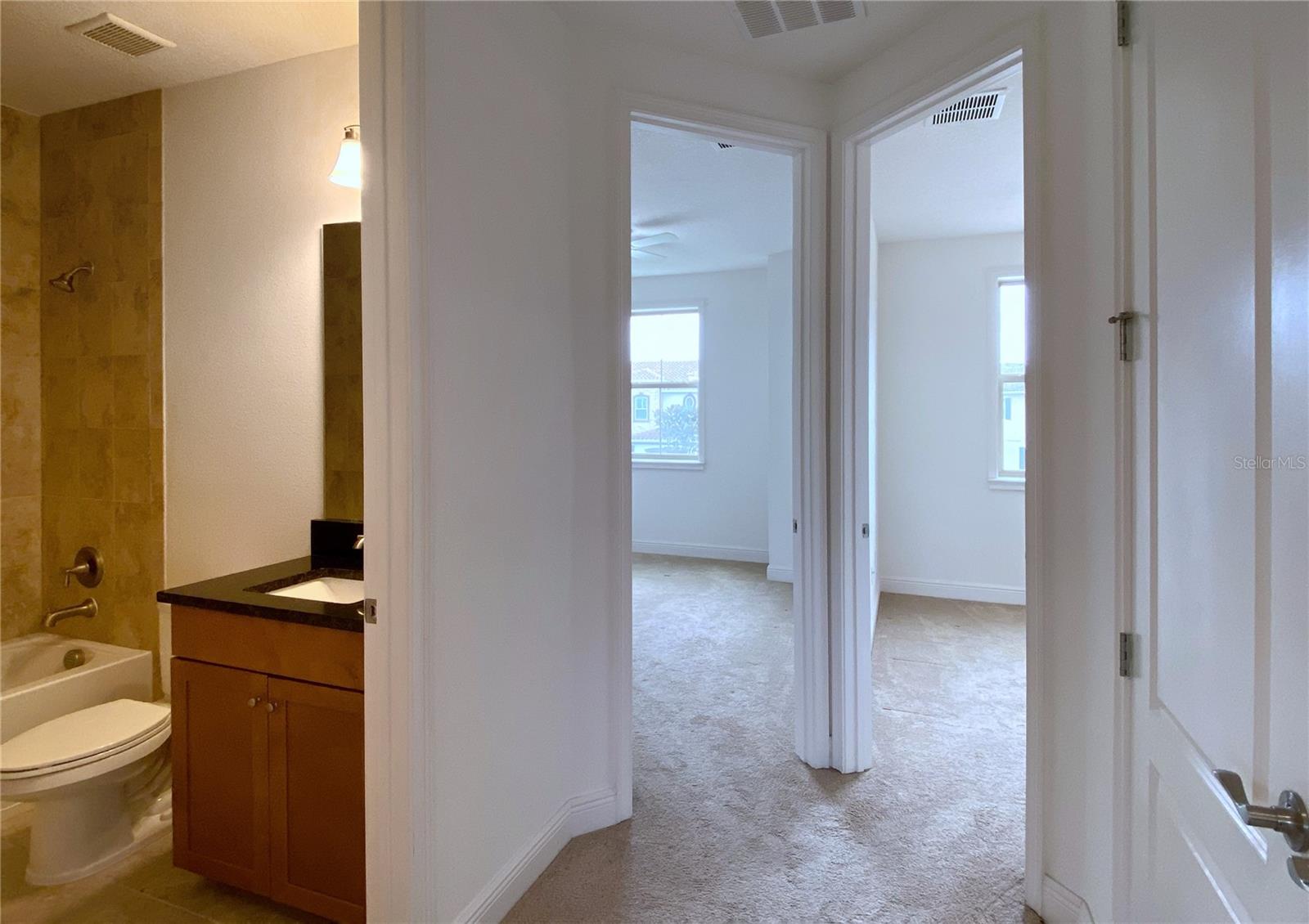 Image 21 of 32 For 14082 Swanley Street