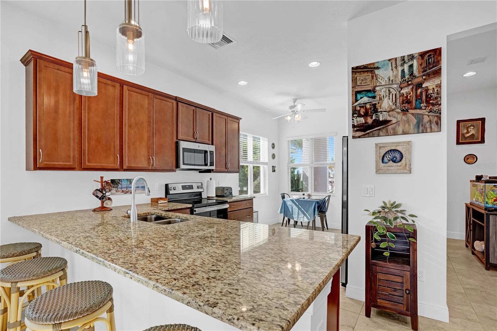 Image 10 of 45 For 25007 Alberti Way