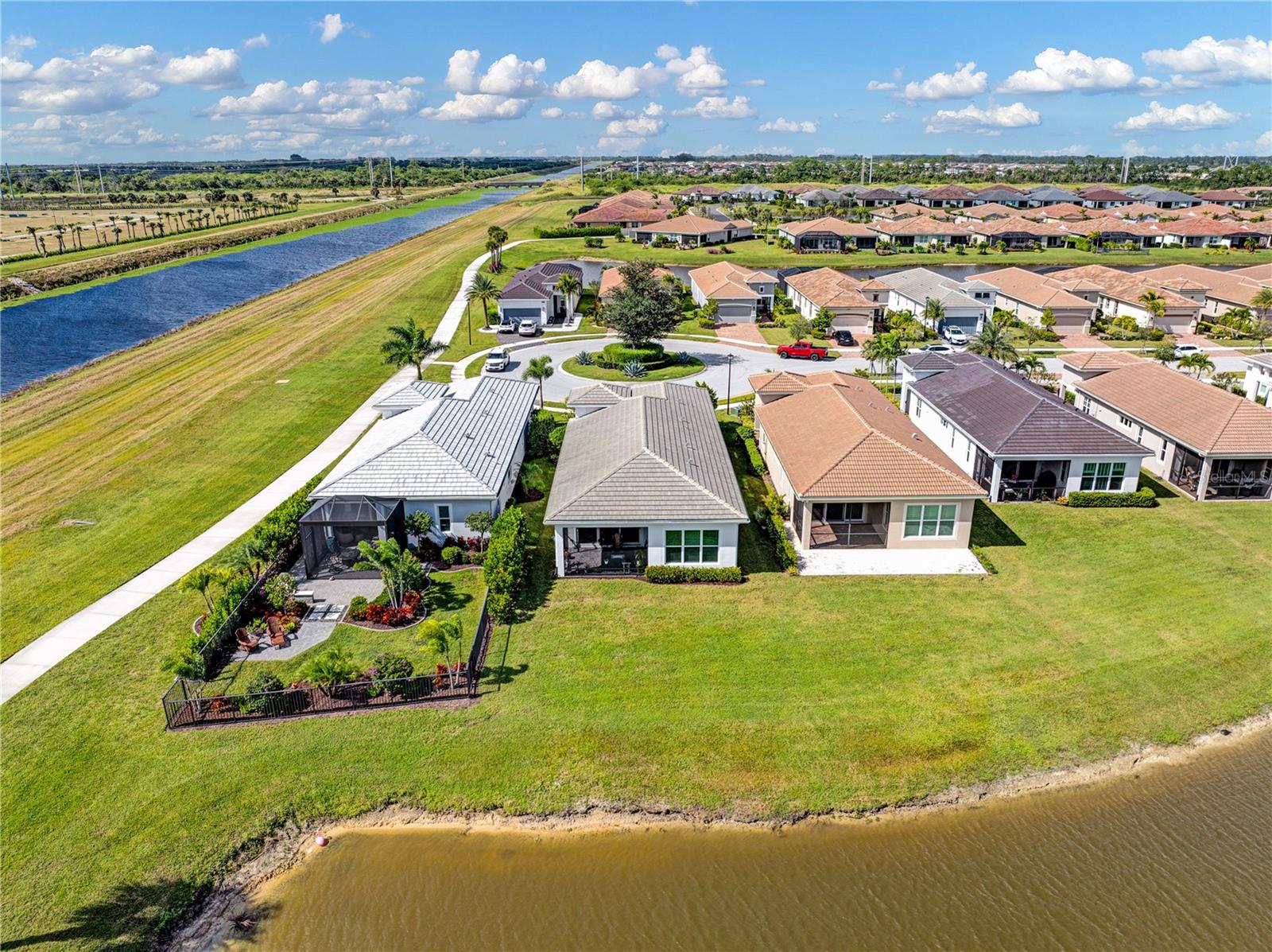 Image 20 of 45 For 25007 Alberti Way