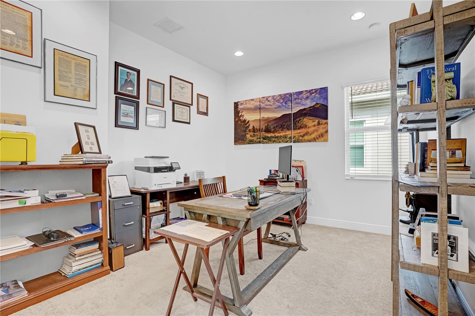 Image 27 of 45 For 25007 Alberti Way