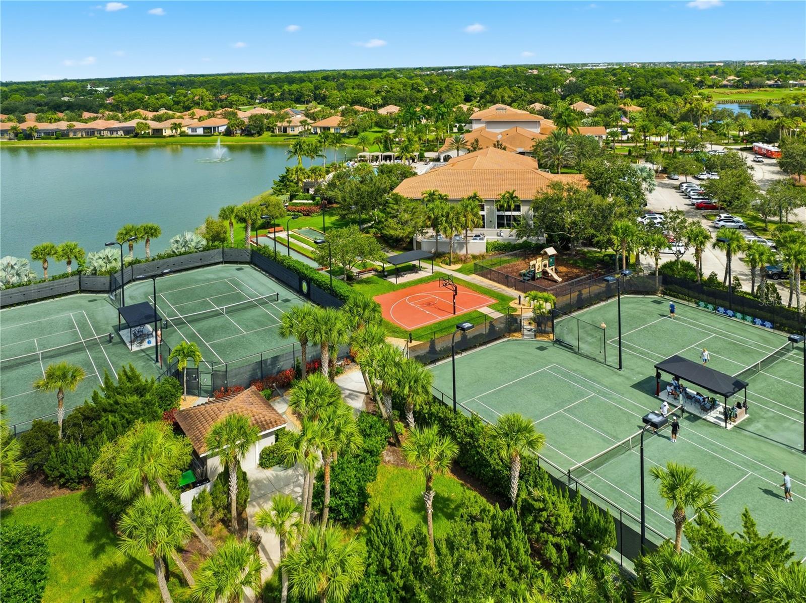 Image 43 of 45 For 25007 Alberti Way