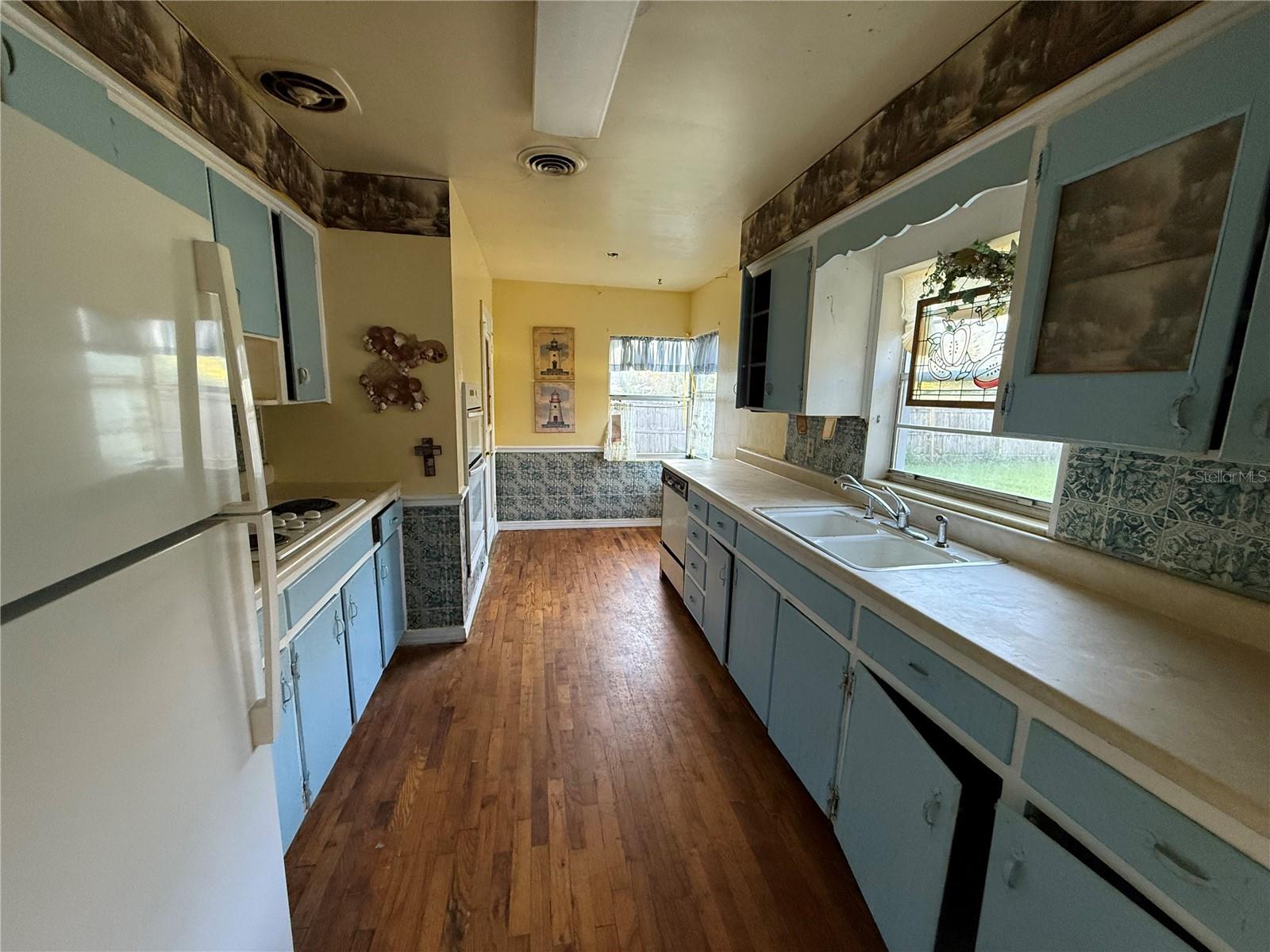 Image 9 of 23 For 2148 Blossom Lane