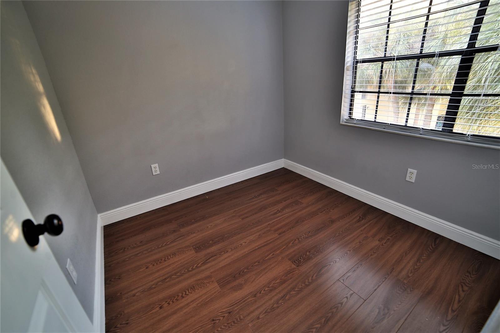 Image 16 of 18 For 10260 Turkey Lake Road 149