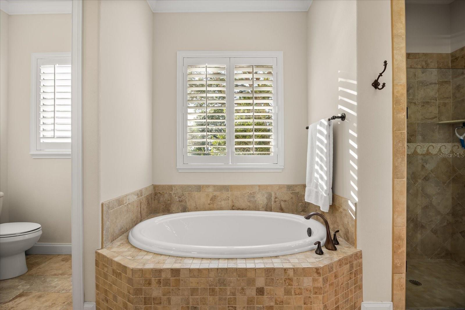 Image 26 of 67 For 1749 Lake Terrace Drive