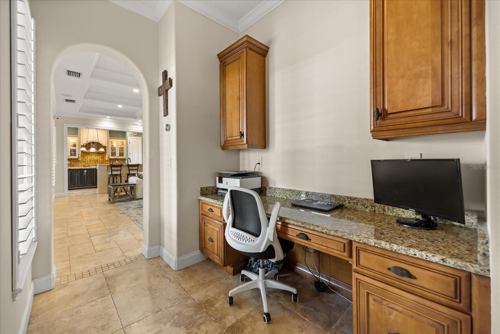 Image 41 of 67 For 1749 Lake Terrace Drive