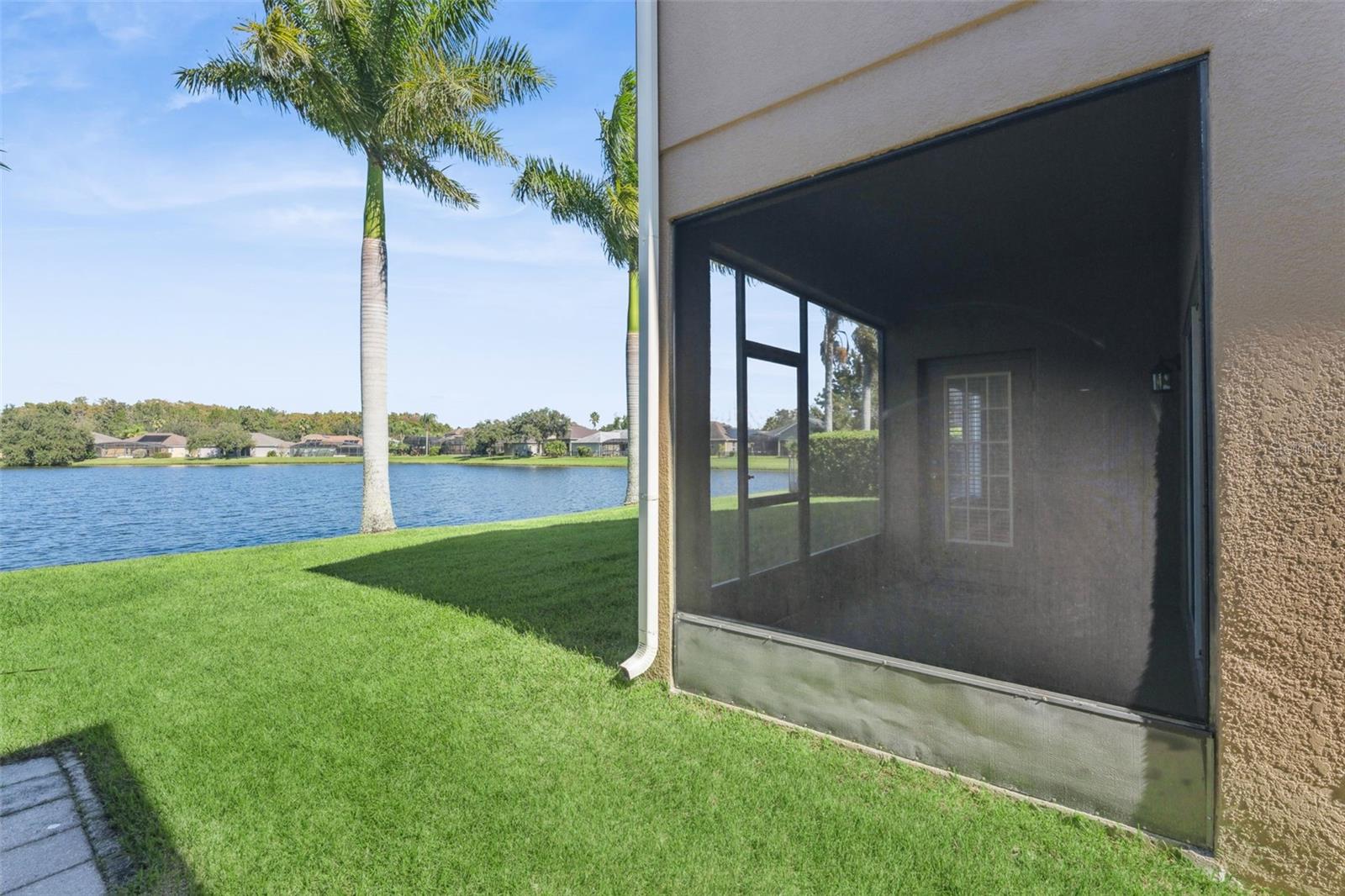 Image 20 of 34 For 13845 Mirror Lake Drive